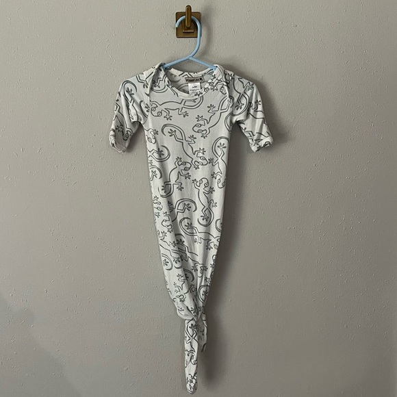 Spearmint Love Lizard Cloud White Tie Gown Size 0-3 Months - Picture 6 of 8